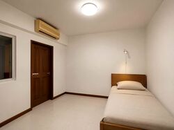 Loyang Villas (D17), Terrace #586719501